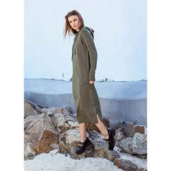 Close To My Heart Gail Hood Dress Green -Tilbud miinto Butikk unnamed file 1258