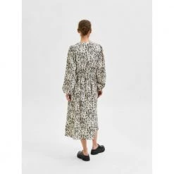 Selected Femme Slfbeth Ls Aop Midi Dress Kjole Beige 11 Selected Femme Slfbeth Ls Aop Midi Dress Kjole Beige -Tilbud miinto Butikk unnamed file 1494