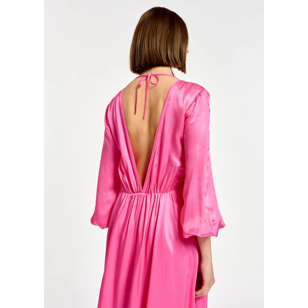 Essentiel Antwerp Boggos Maxidress Pink 1 Essentiel Antwerp Boggos Maxidress Pink
