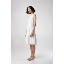SANSU Sophia Dress White -Tilbud miinto Butikk unnamed file 3099