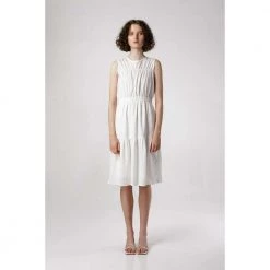 SANSU Sophia Dress White -Tilbud miinto Butikk unnamed file 3100
